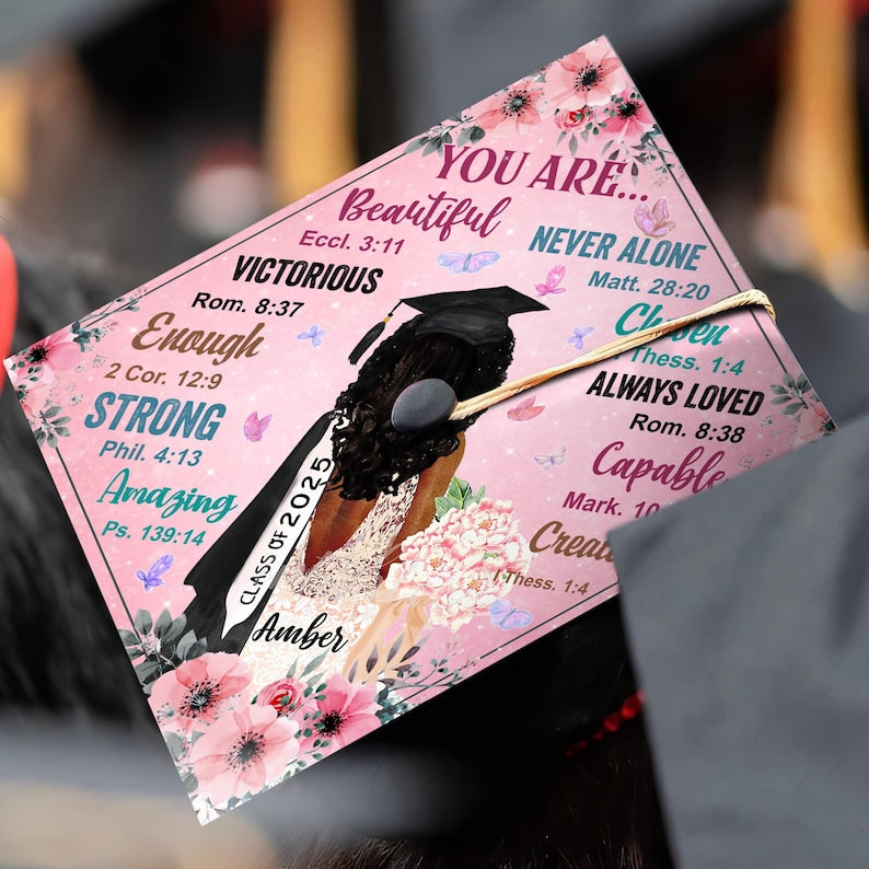 Customized Black Queen graduation cap decoration, helping you celebrate your achievements for the Class of 2026.