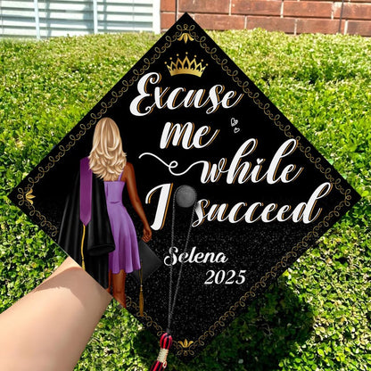 Customized graduation gifts for her, this success-themed topper adds a confident touch to the ceremony.