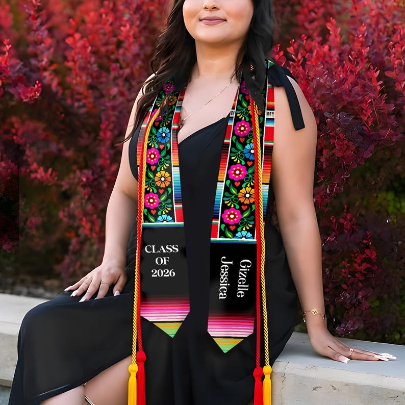 A premium Latina graduation stole design, serving as a lasting memento for Hispanic and Latino grads.