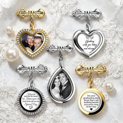 Durable and stylish graduation gown pin, allowing you to carry a special photo as you walk the stage.