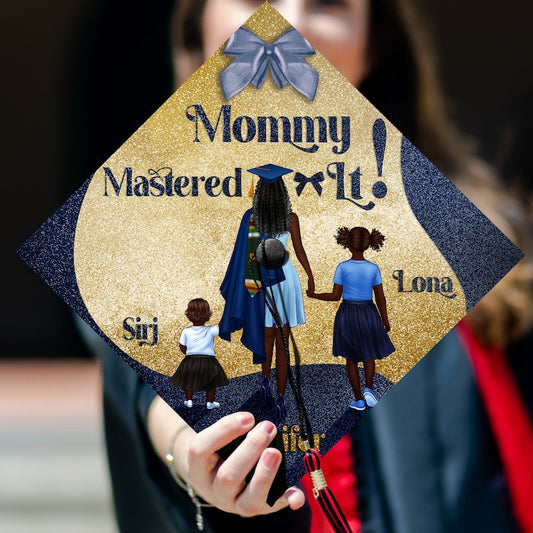 Personalized 'Mommy Mastered It' Graduation Cap Topper for Class of 2026, a unique master's degree gift.