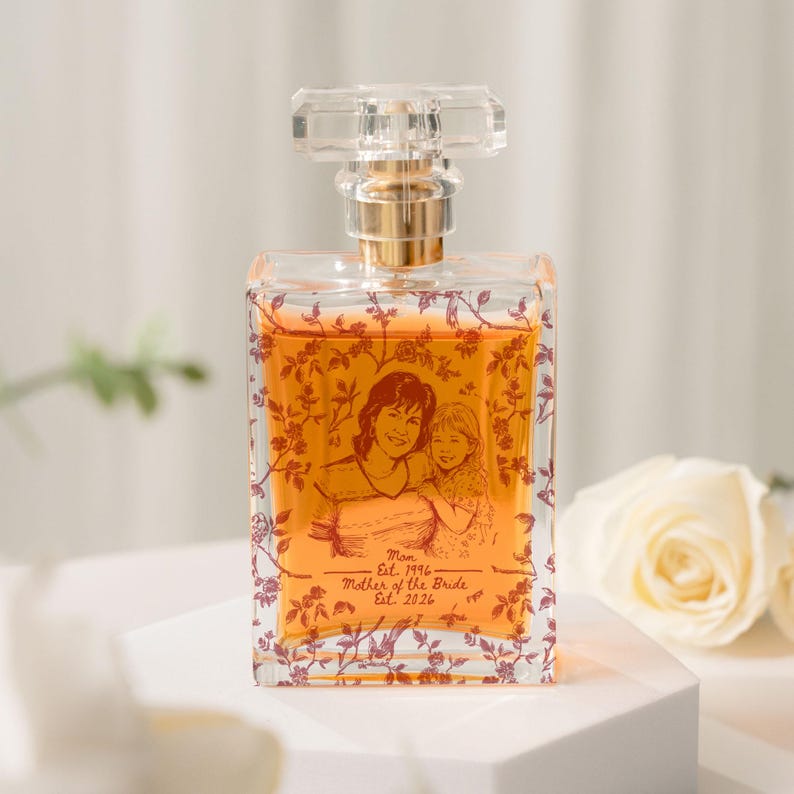 Durable personalized perfume bottle, providing a meaningful way for the Mother of the Bride to cherish memories.