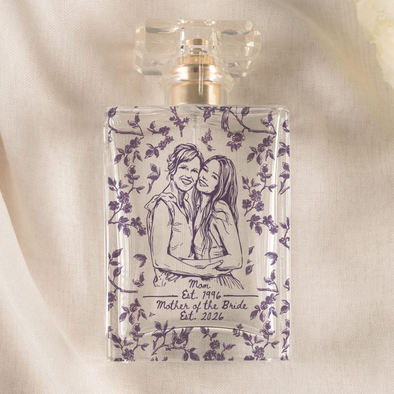 Elegant Toile de Jouy gifts for mom, serving as a lasting and stylish memento of your wedding day.