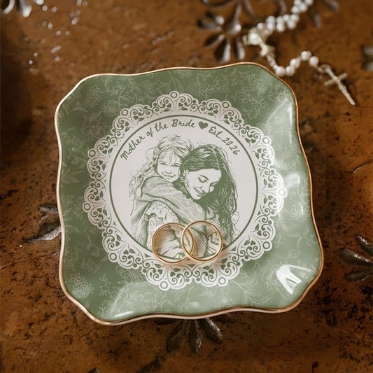 Personalized Mother of the Bride Portrait Jewelry Dish, a sentimental and high-quality wedding keepsake.