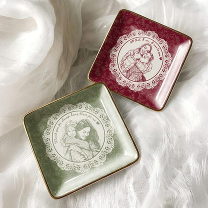 Beautifully designed Mother of the Groom gifts, perfect for expressing gratitude during the wedding.